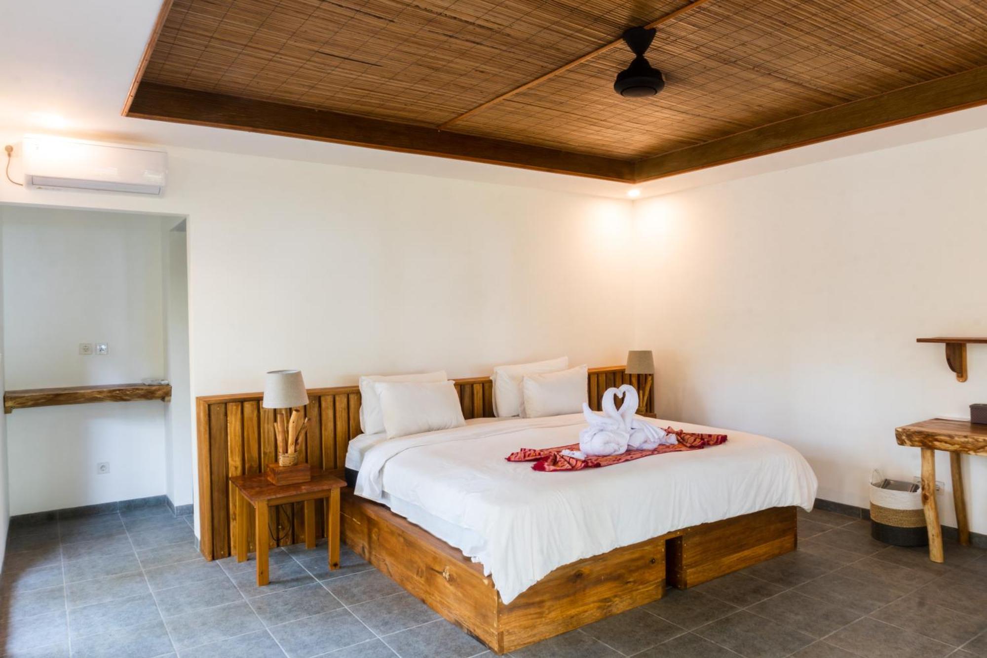 Murex Dive Resort Manado Exterior photo