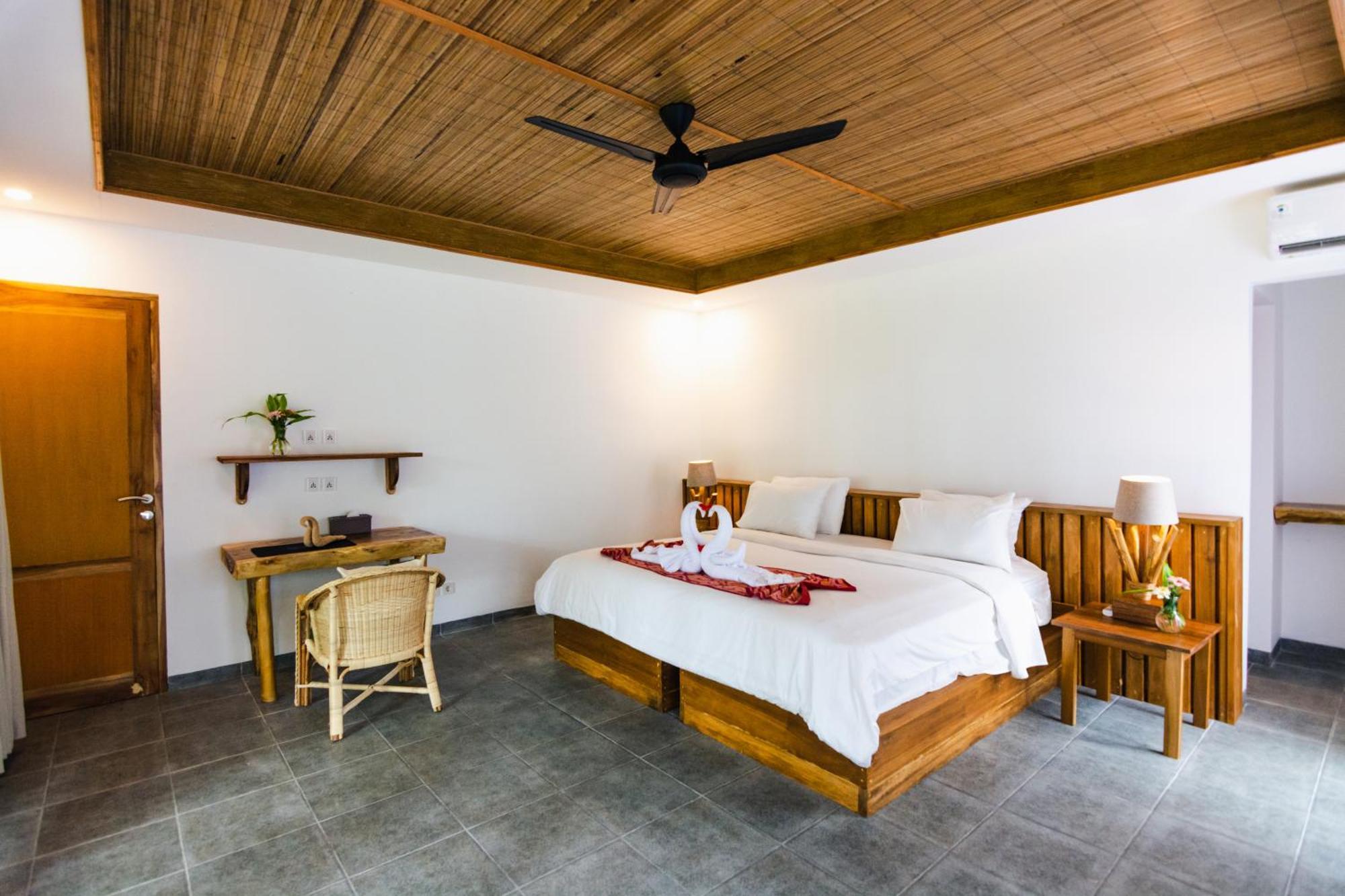 Murex Dive Resort Manado Exterior photo